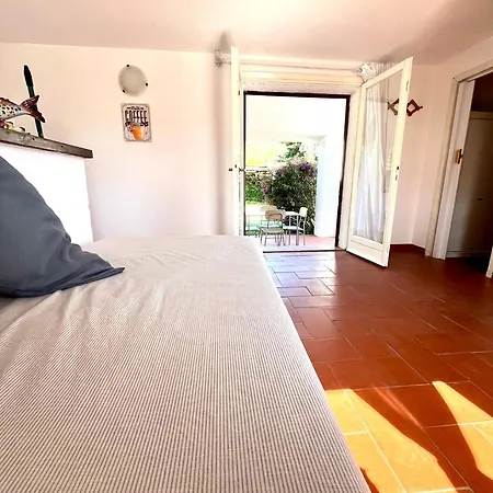 Carasau A 200m Dal Mare - Giardino Privato-bbq -wi-fi -parcheggio- Pet Friendly *