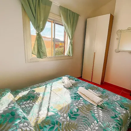 Апартаменты Carasau 200m From The - Garden - Bbq - Wi-fi - Parking - Pet Friendly *